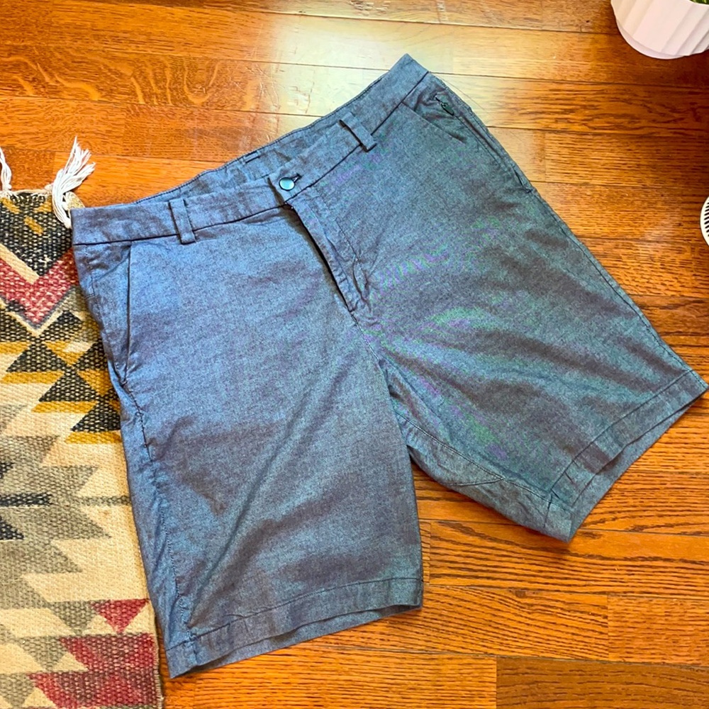Lululemon commission short qwick Oxford 9”
